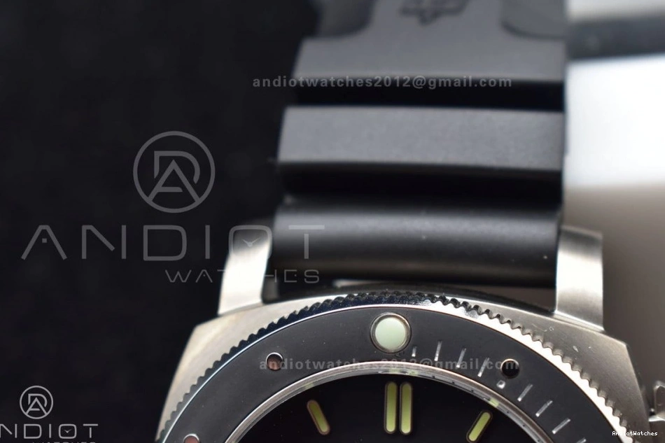 PAM389 P.9000 Best 1:1 Edition 1003 BestValue V VSF Clone Rubber on O Strap Black Super 1018